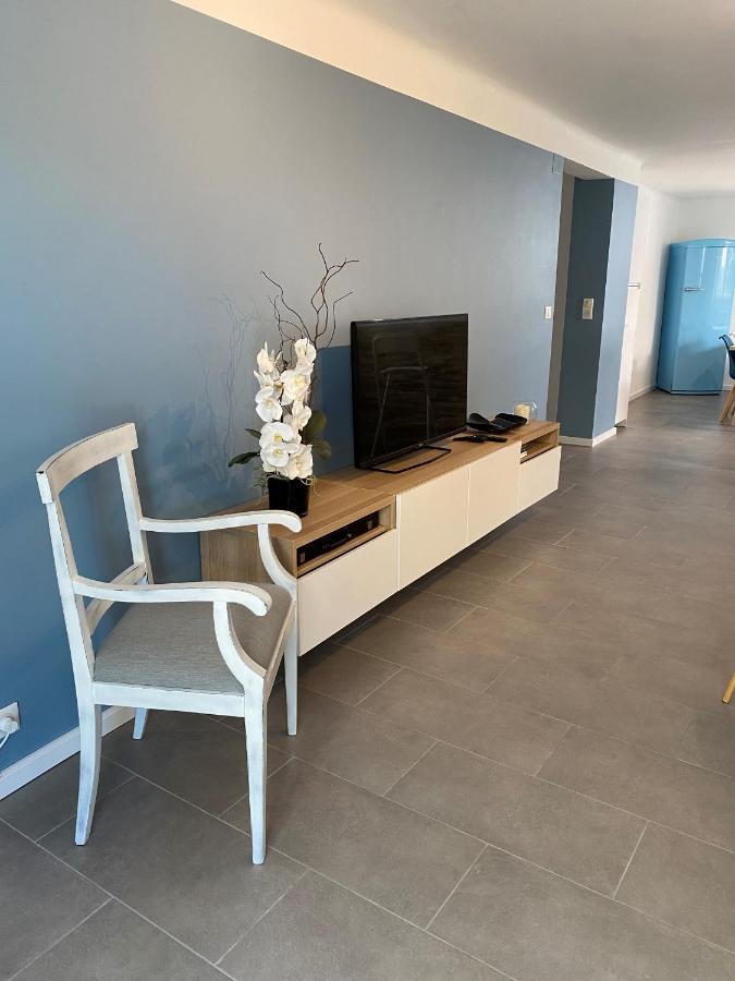 Appartement Rez De Villa Proche Port Et Plages De Sanary エクステリア 写真
