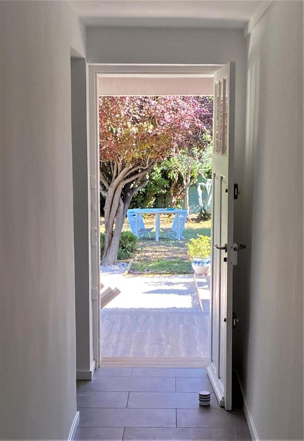 Appartement Rez De Villa Proche Port Et Plages De Sanary エクステリア 写真