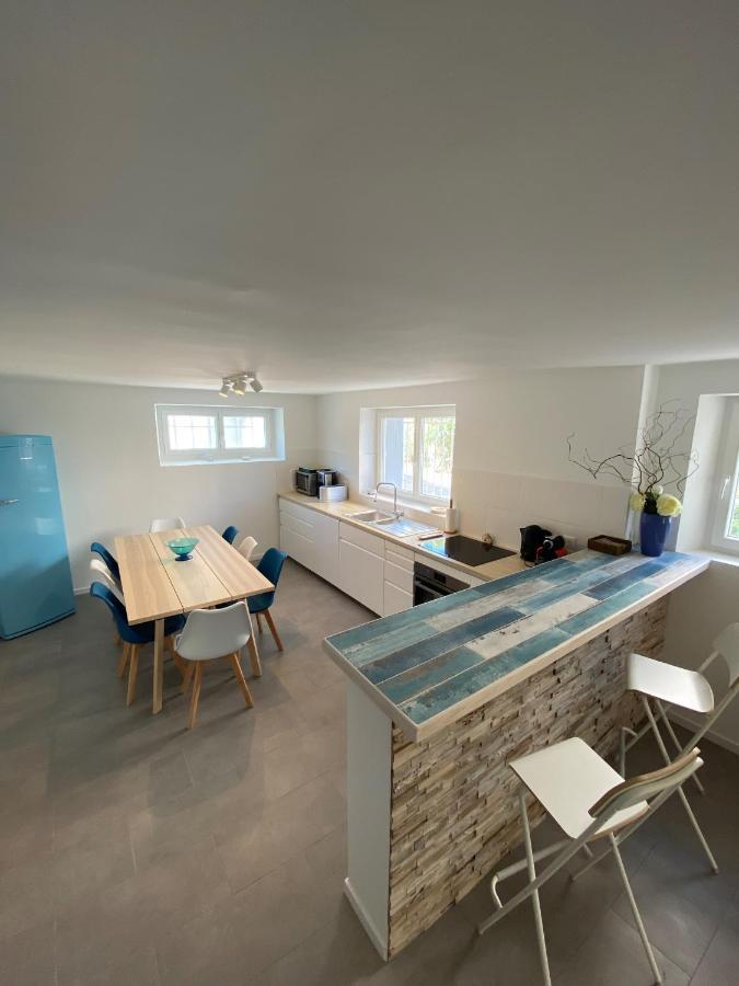 Appartement Rez De Villa Proche Port Et Plages De Sanary エクステリア 写真